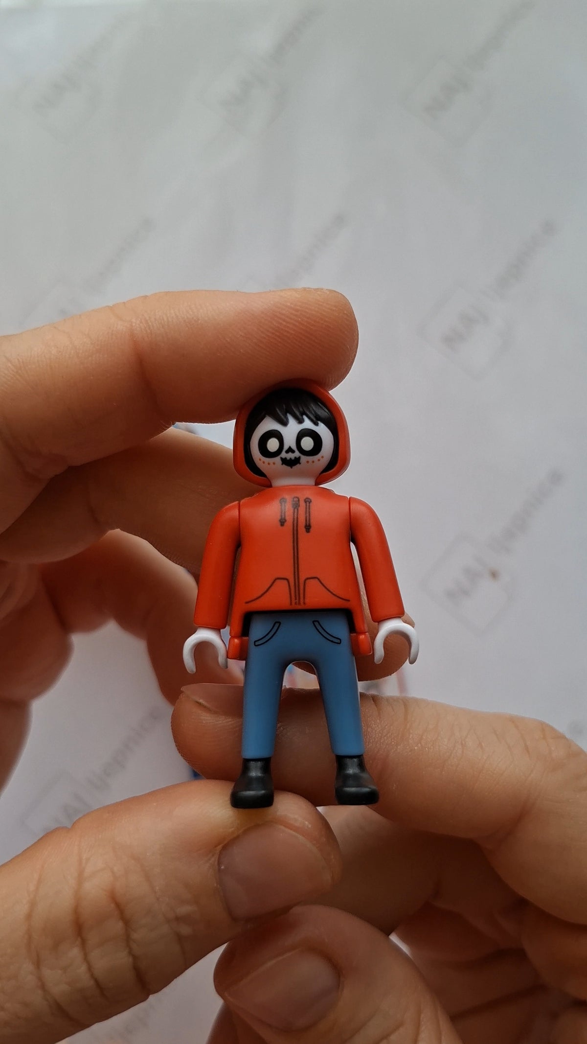 Kinder Surprise Disney × Playmobil figurice – odaberi lika